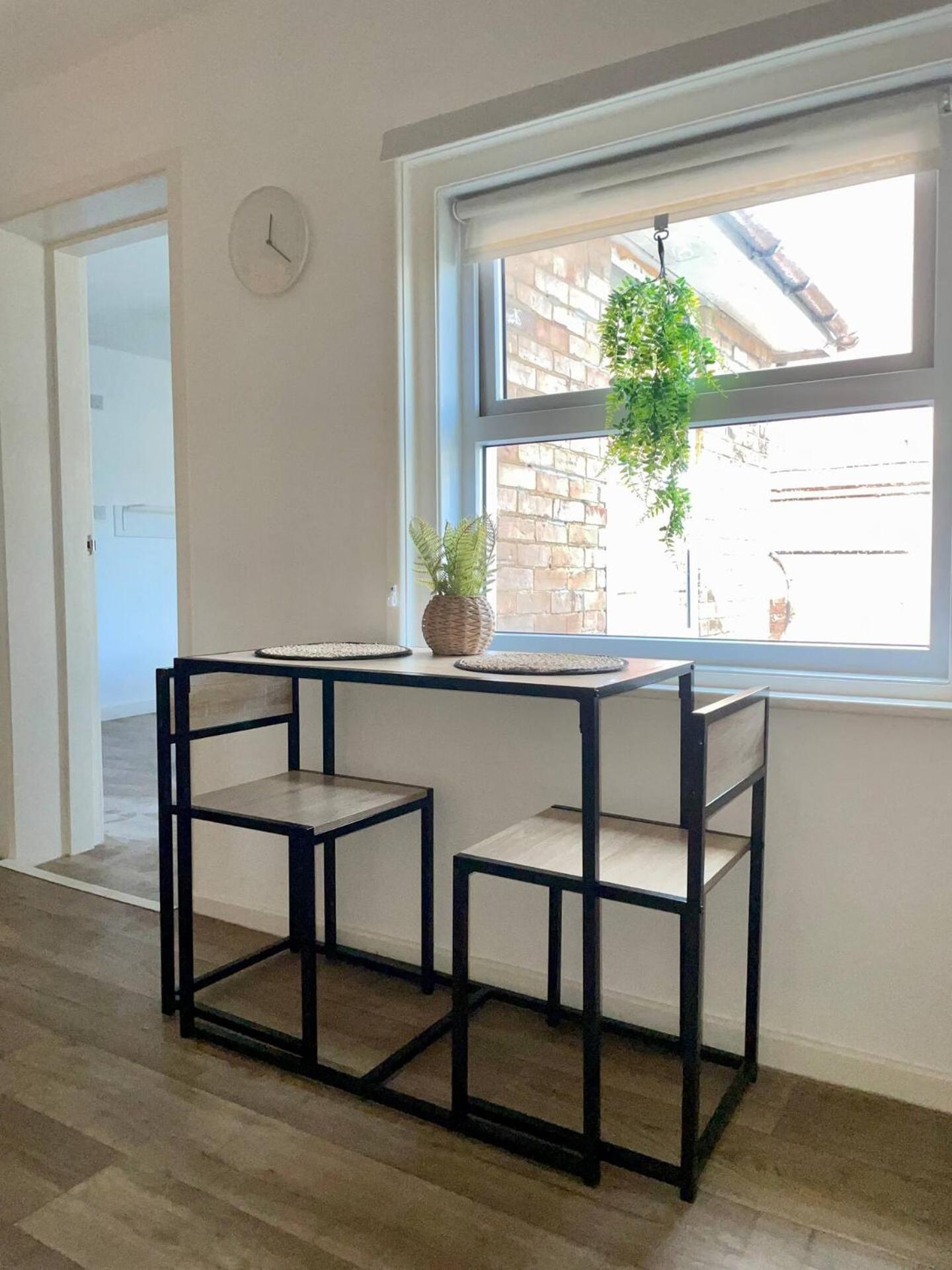 Central, Modern Apartment Bournemouth Bagian luar foto